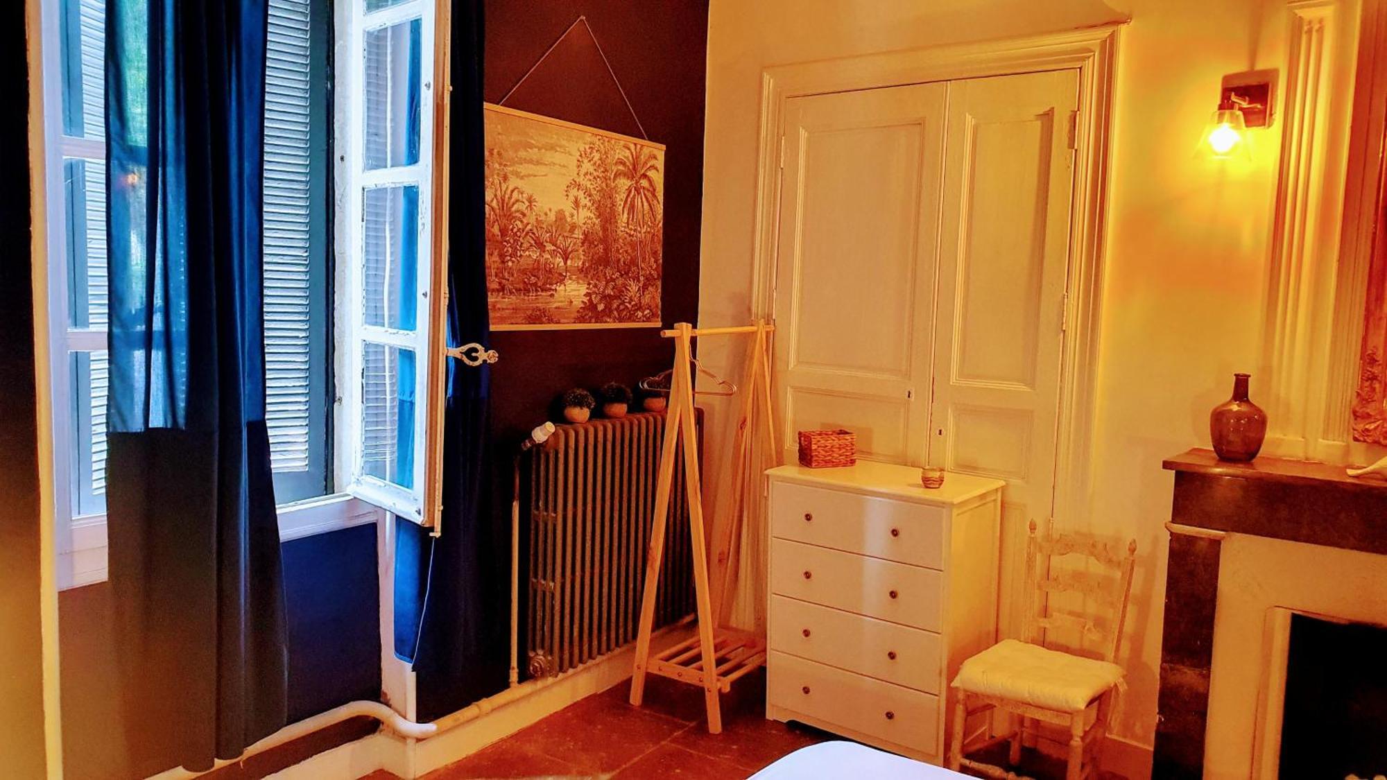 Le 4 Feuilles En.Camargue Hotel Bernis Екстериор снимка