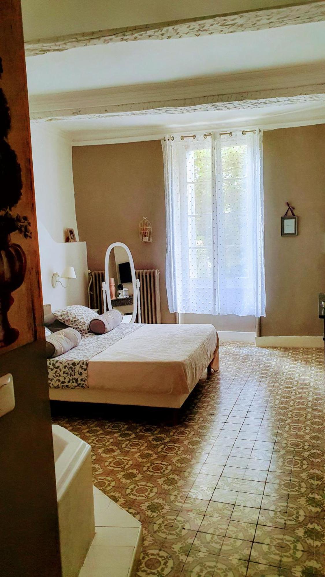 Le 4 Feuilles En.Camargue Hotel Bernis Екстериор снимка